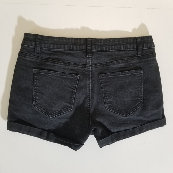 🌸 ENCORE 🌸 denim shorts - Picture 2 of 2